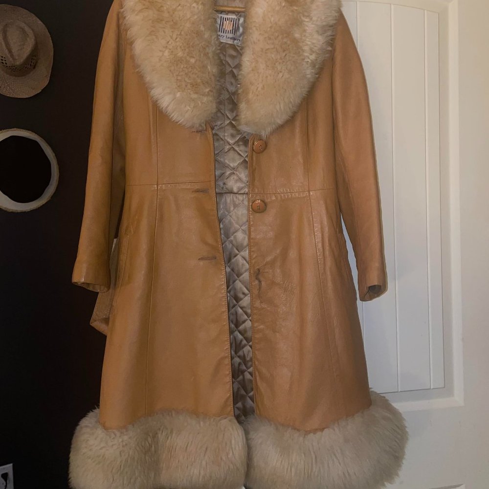 VINTAGE fur jacket